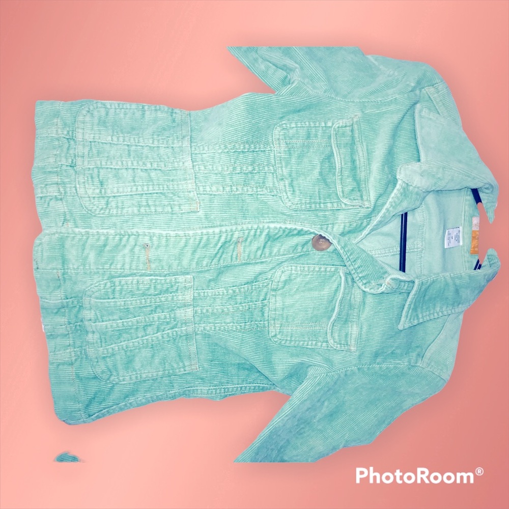 Corduroy green button down coat fitted nice thick like new